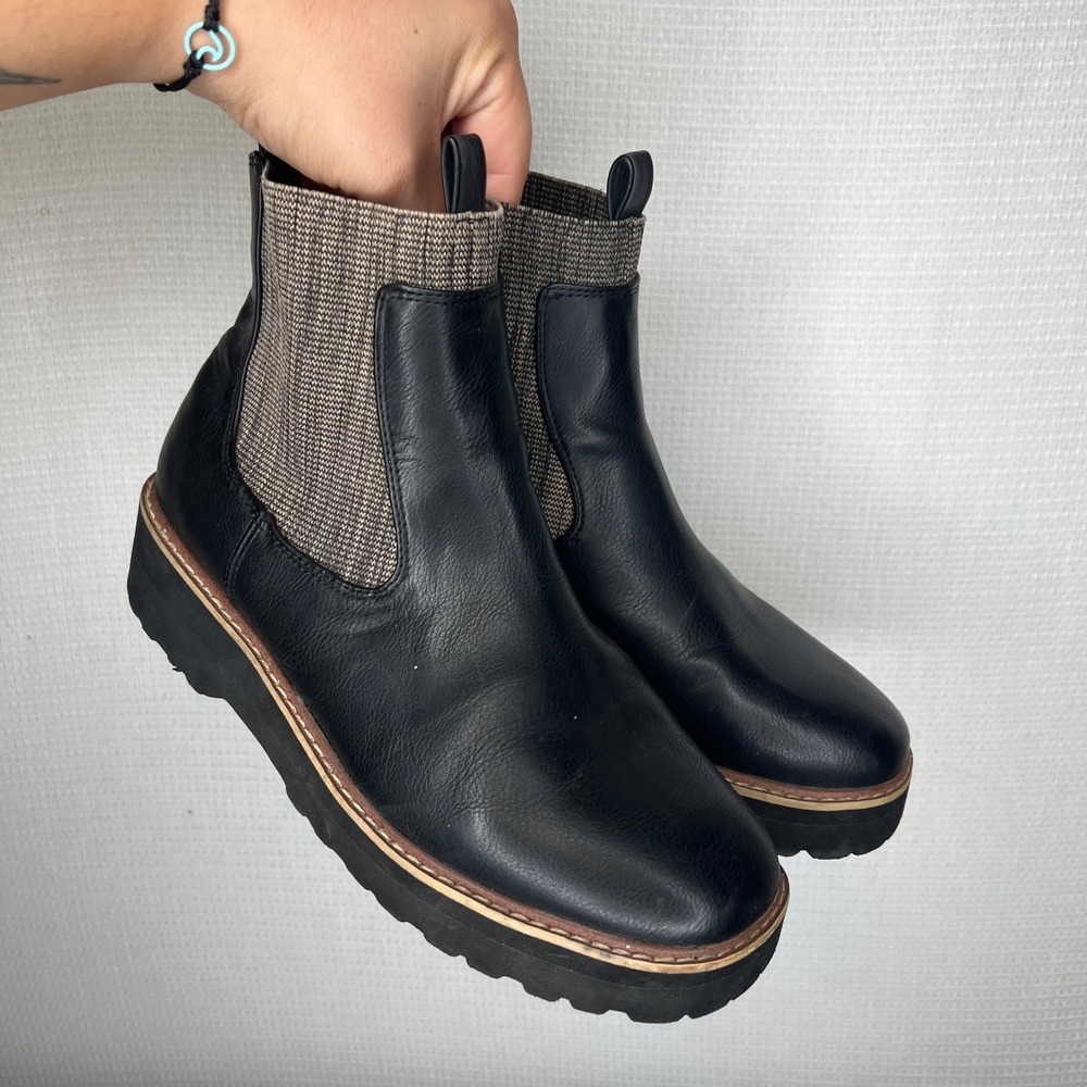 Yellow Box Idela Womens Black Platform Chelsea Ankle Boots Gore Lug Sole Size 10